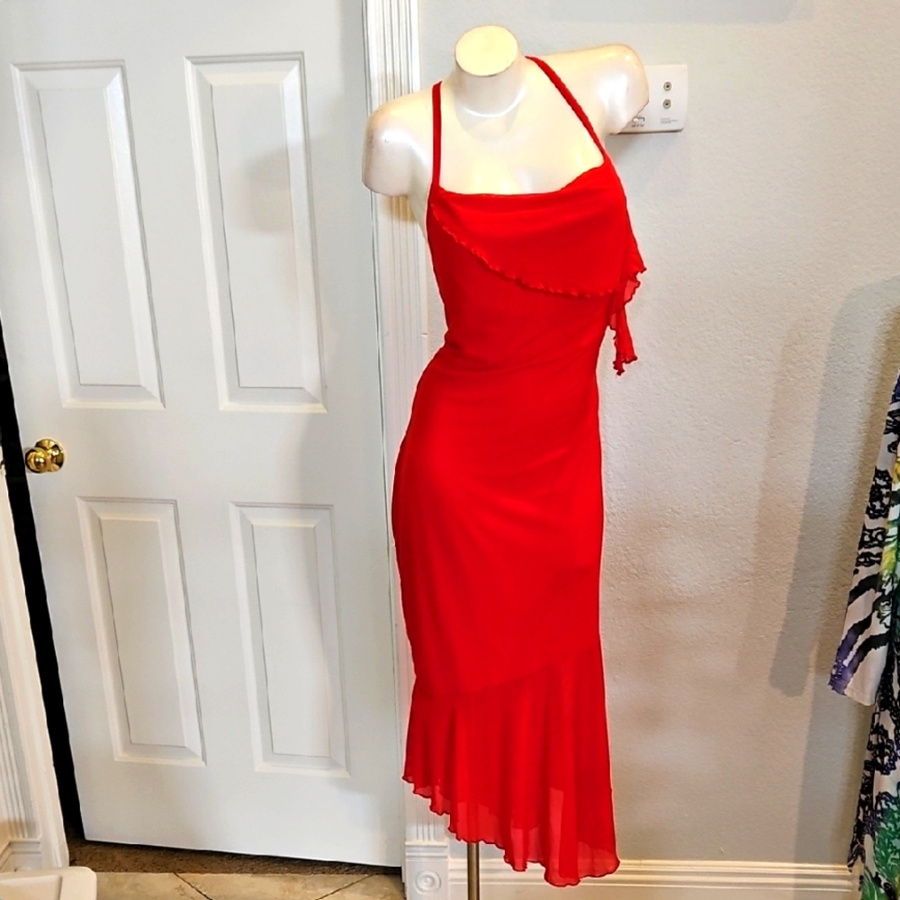 Elegant Red Cocktail Dress